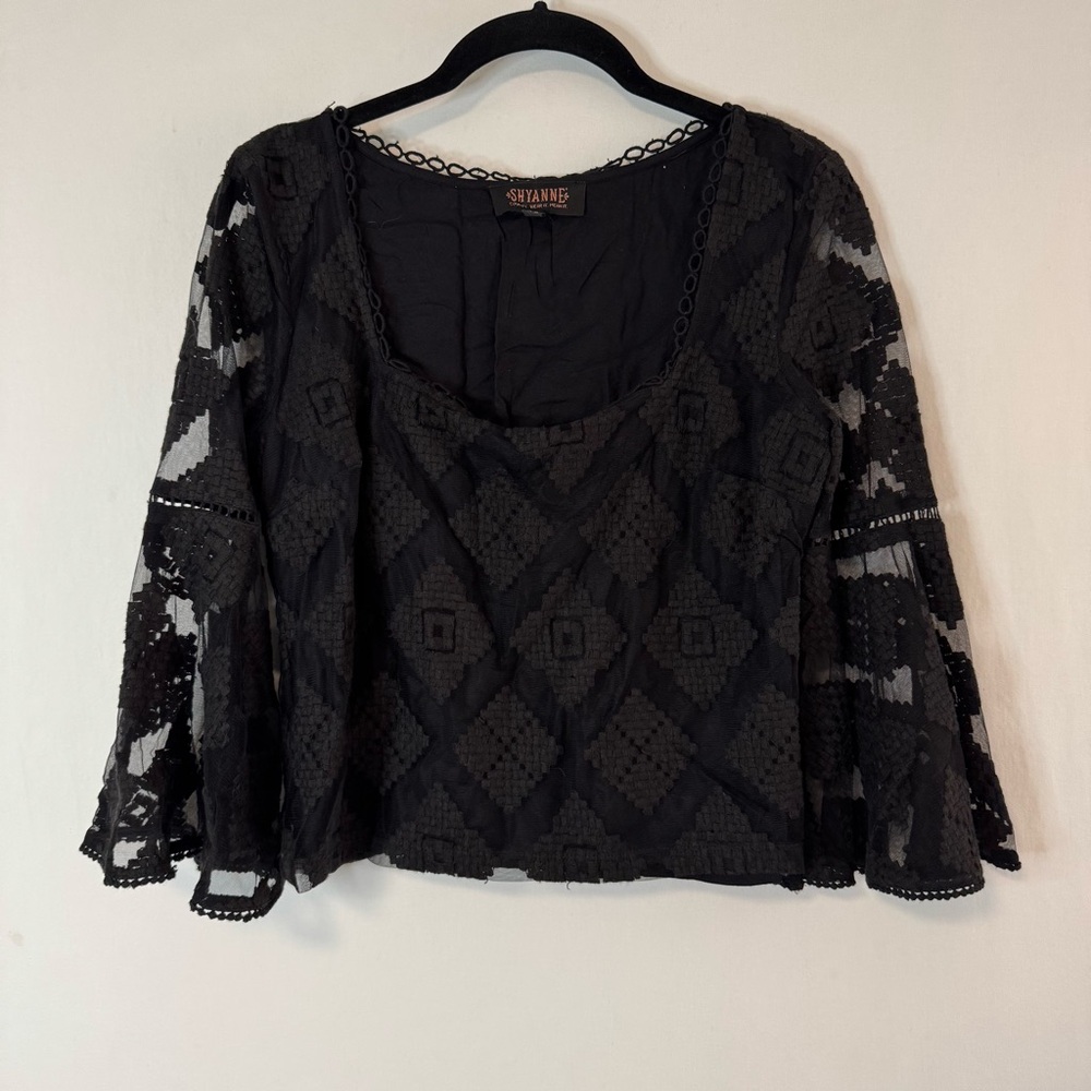 Shyanne Women's Black Diamond Embroidered Mesh Top Square Neck Size XS